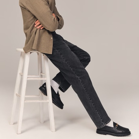 Abercrombie & Fitch Other - 🌿Abercrombie & Fitch Loose Jeans - Black Wash🌿